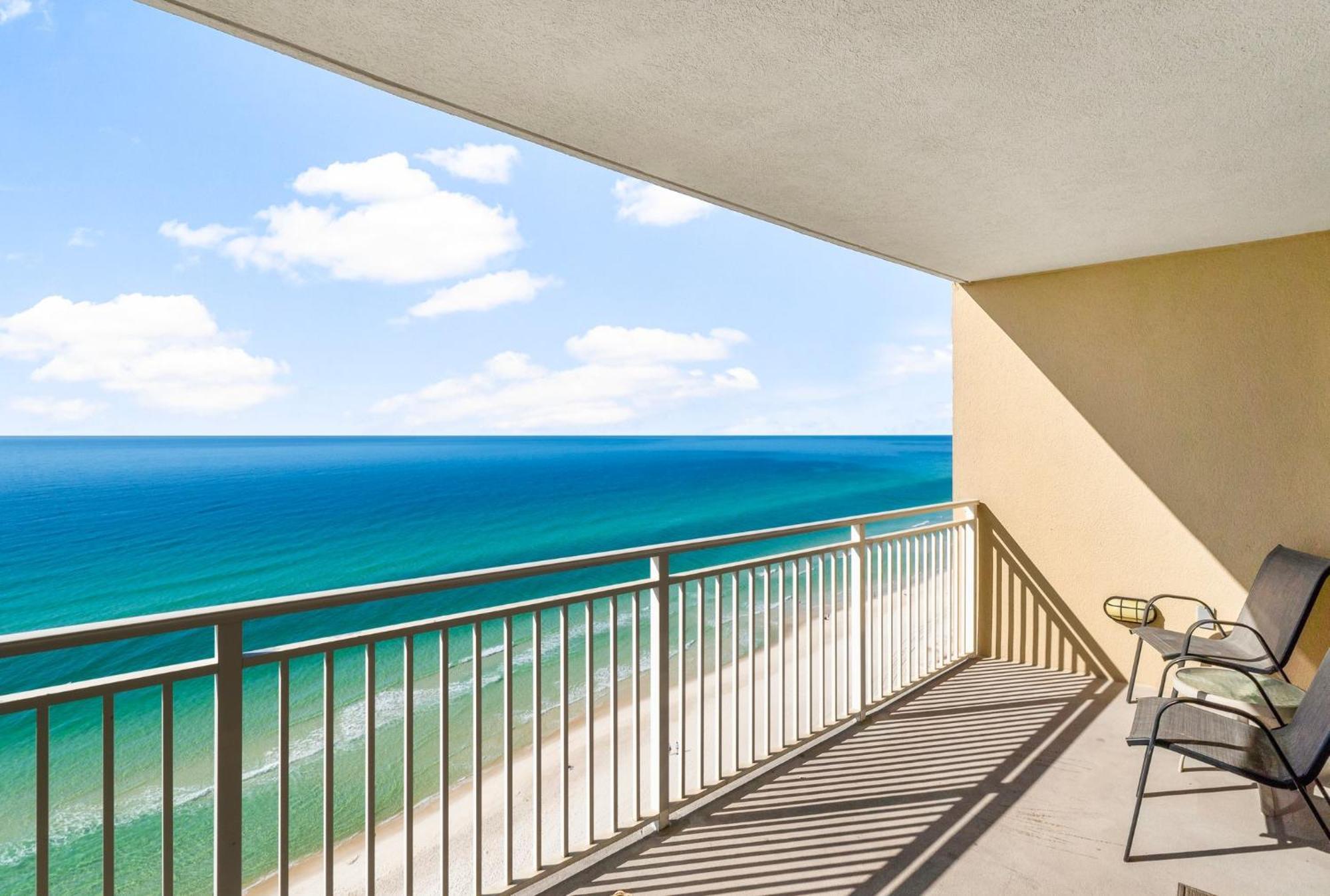 פנמה סיטי ביץ' Beautiful Beachfront Paradise! Emerald Beach Resort מראה חיצוני תמונה